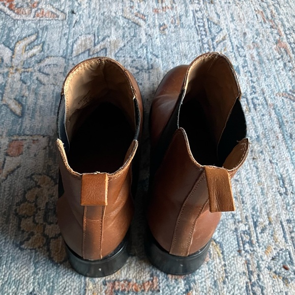 Zara Chelsea boots, from Zara Basic Collection. Size 35. - Picture 3 of 4